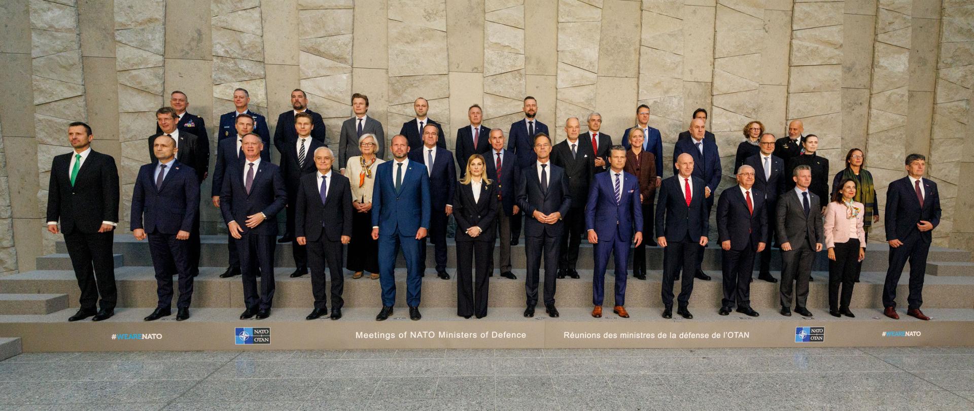 Spotkanie ministrów obrony NATO