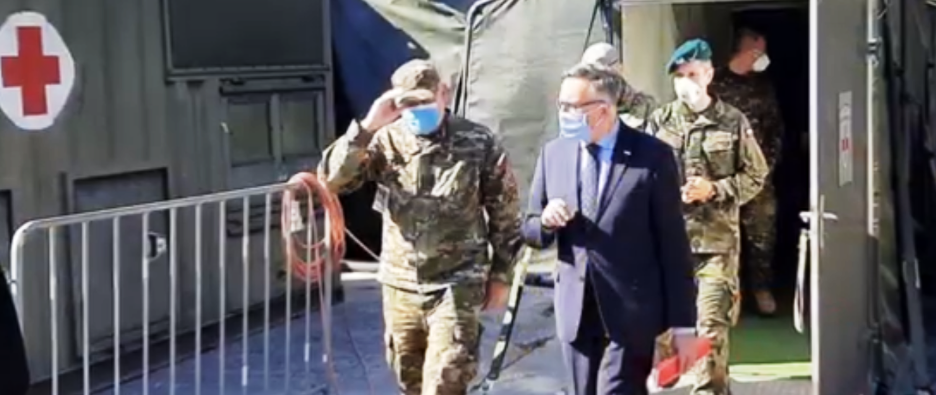 Krzysztof Olendzki - pomoc medyczna Polski dla Słowenii 