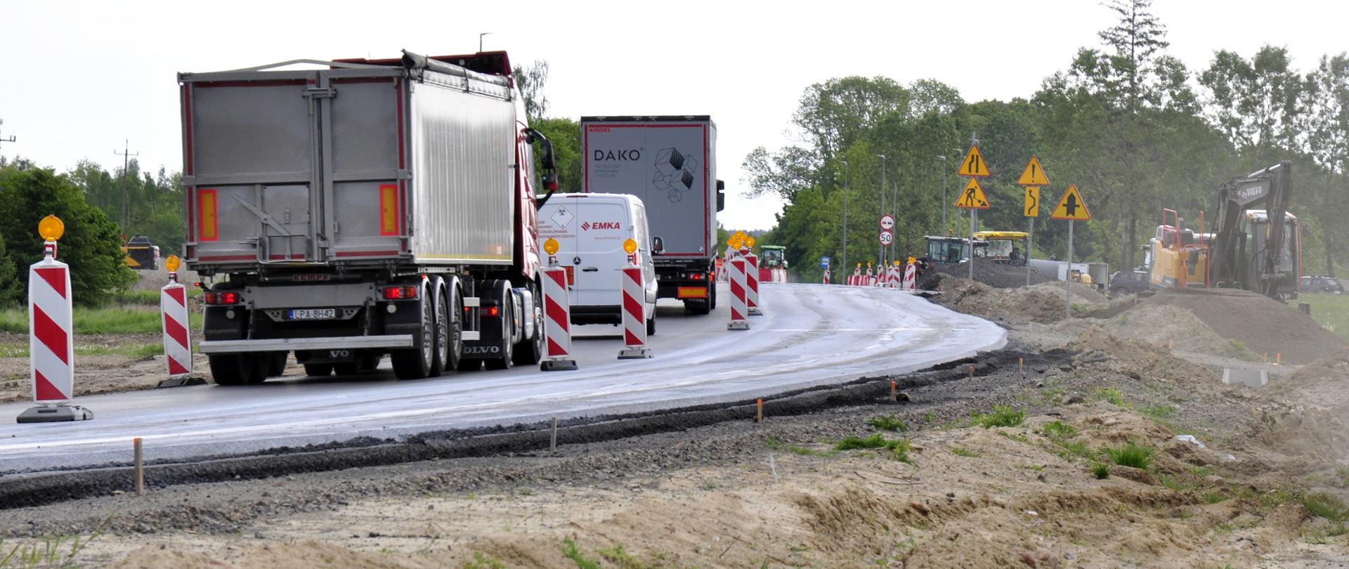 Przebudowa skrzyżowania w miejscowości Sobieszyn na DK48