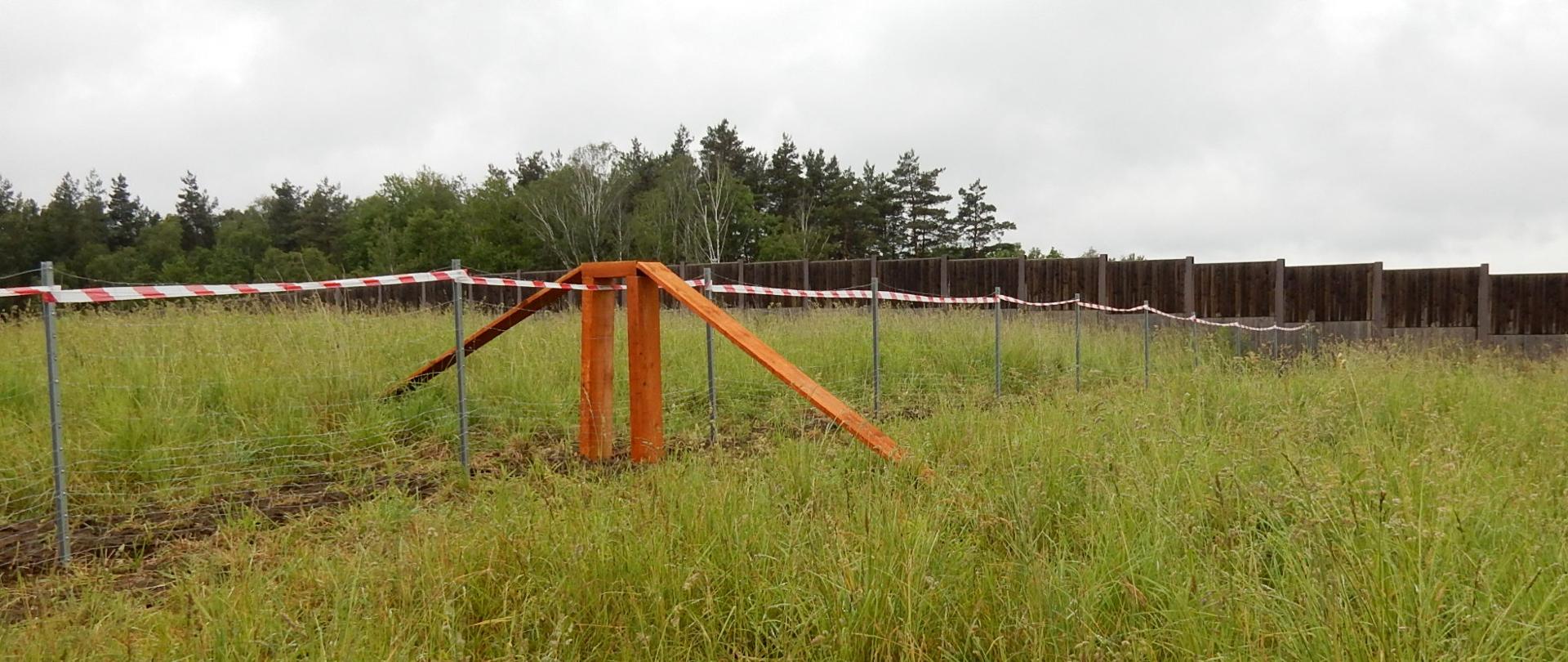 Siatka i przejście dla małych zwierząt