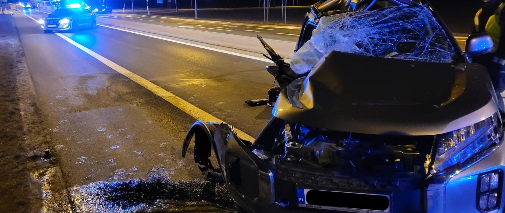 Na zdjęciu miejsce zdarzenia po wypadku 