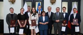 zdjęcie z uroczystości przyznania stypendiów dla studentów medycyny
