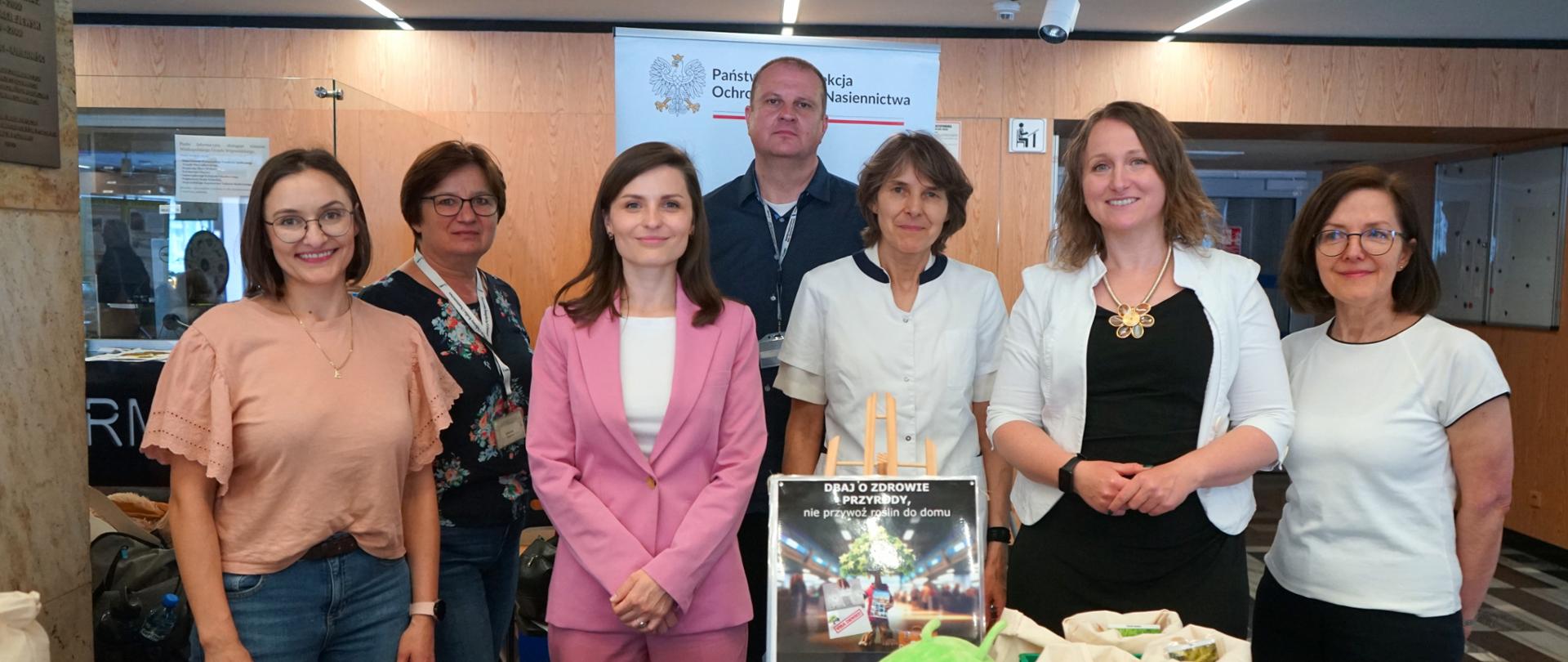 Wspólne zdjęcie z Wojewodą Wielkopolską Agatą Sobczyk