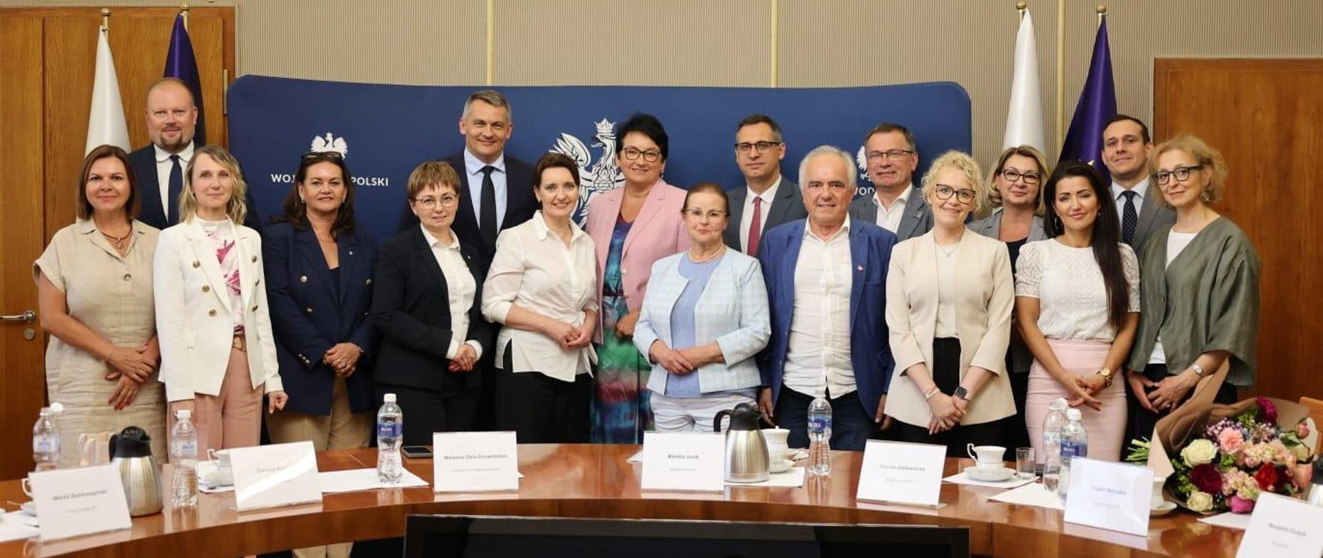 Wizyta Minister Marzeny Okła-Drewnowicz w Opolskim Urzędzie Wojewódzkim. 