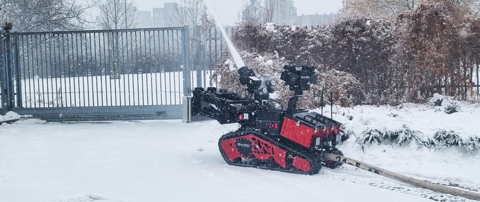 Odbiory końcowe zdalnie sterowanych pojazdów do gaszenia pożarów i likwidacji zagrożeń CBRNE