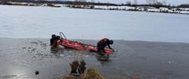 Ćwiczenia z ratownictwa lodowego.