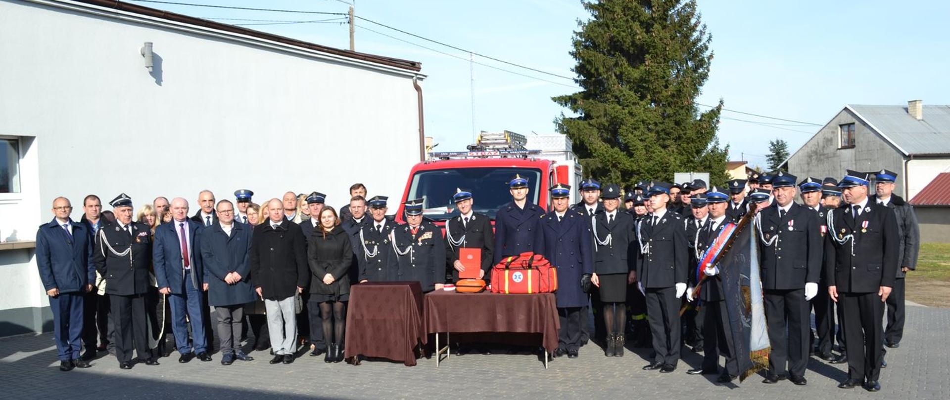 Przekazanie sprzętu dla OSP Topólka