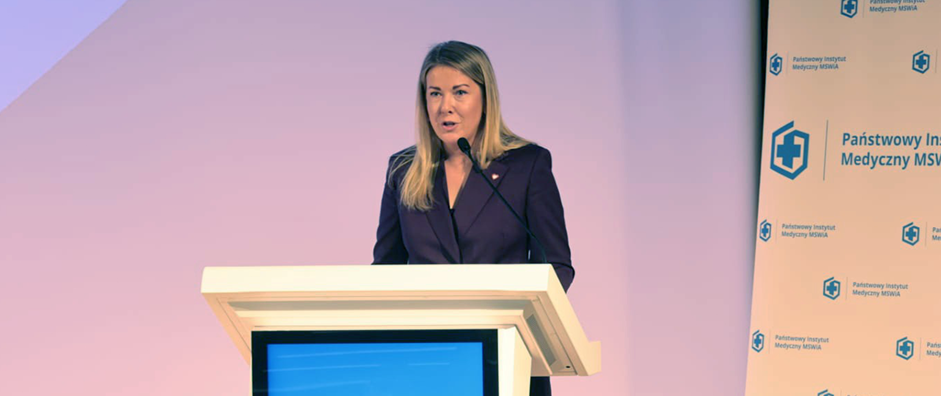 Pierwsza międzykontynentalna operacja robotyczna z udziałem polskich lekarzy z Państwowego Instytutu Medycznego MSWiA