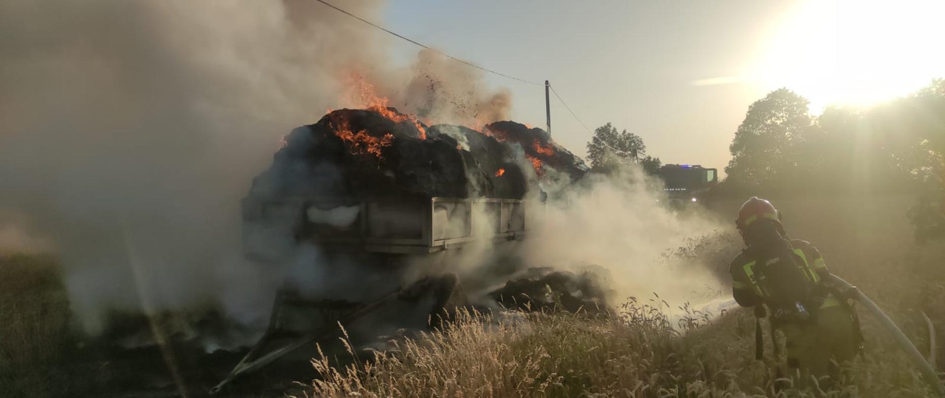 Pożar siana w Grędzicach