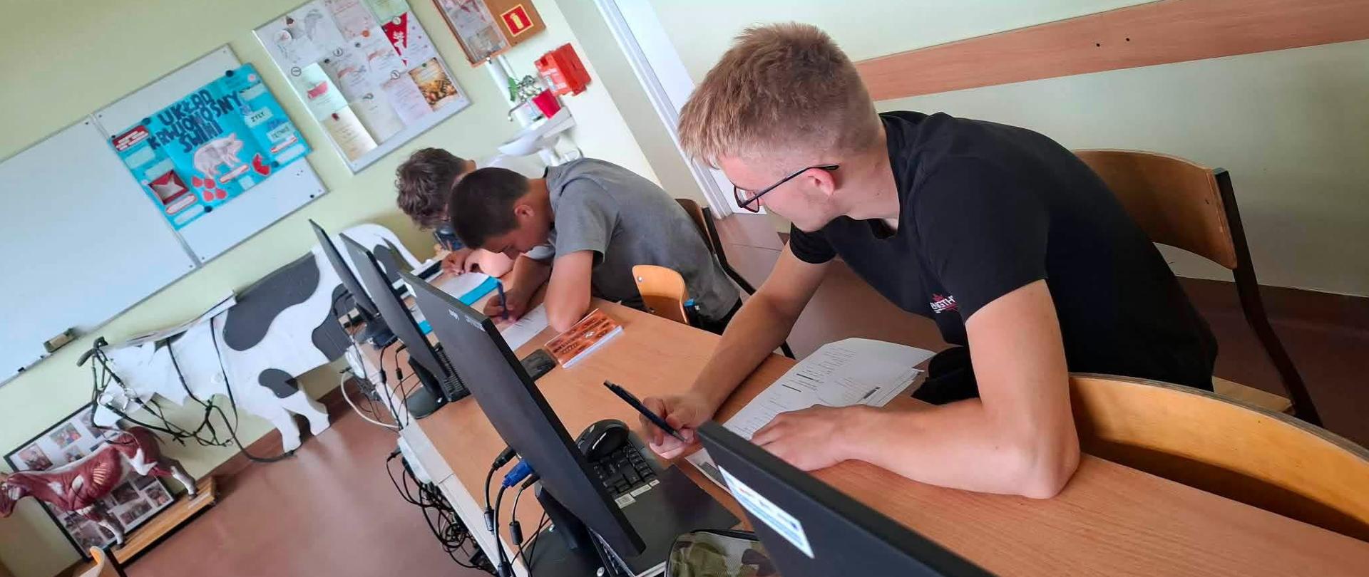 Dodatkowe zajęcia z języka angielskiego w ramach projektu „Mobilności europejskie przepustką do przyszłości”