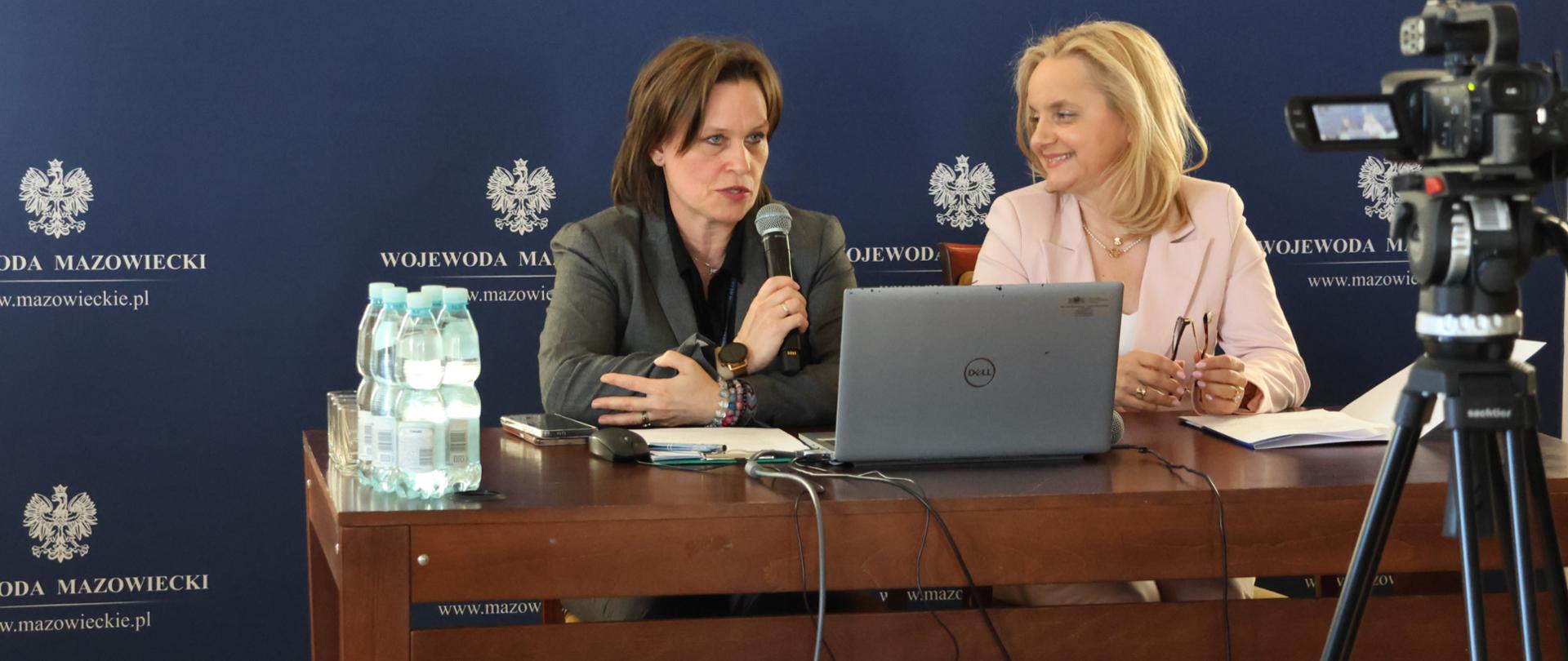 Na zdjęciu widać kobiety