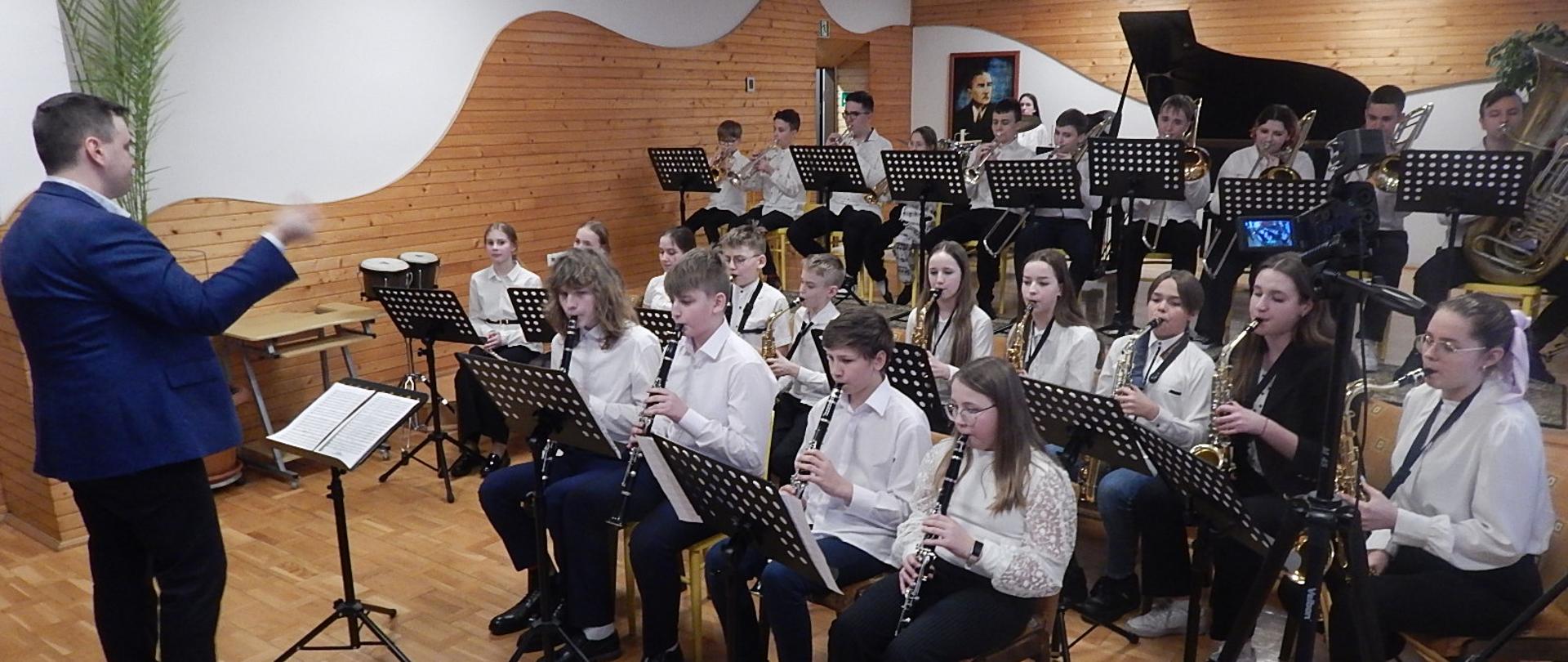 zespół instrumentów dętych