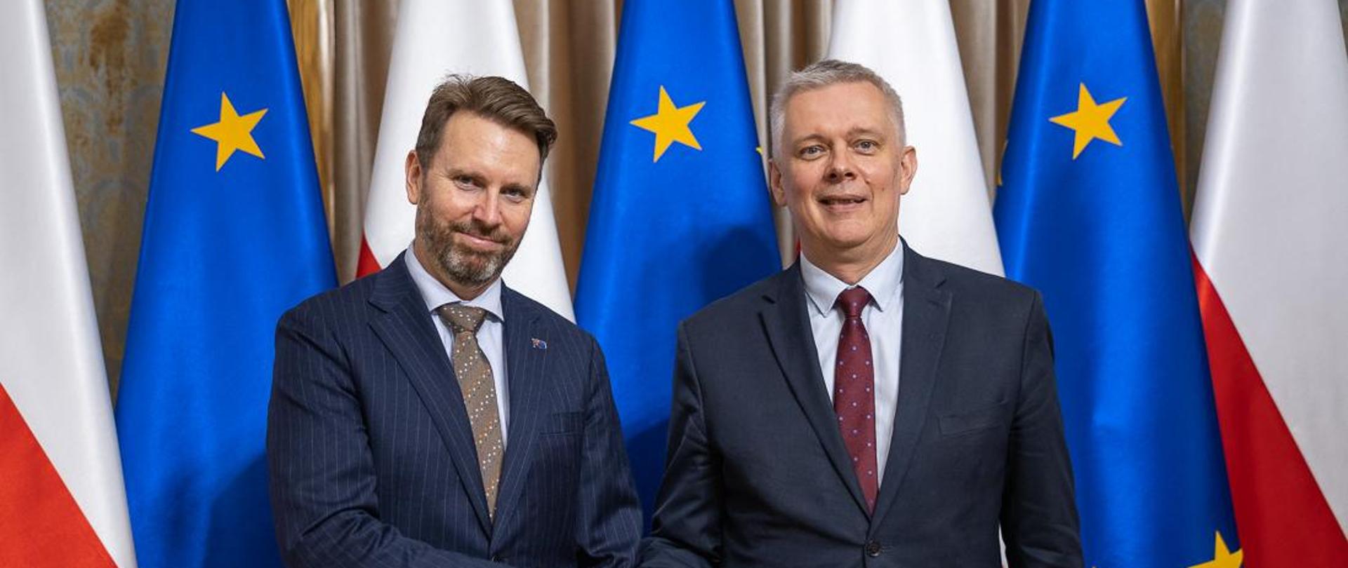 Meeting of Minister for Special Services Coordination Tomasz Siemoniak with the Ambassador of Australia to Poland, Benjamin Hayes