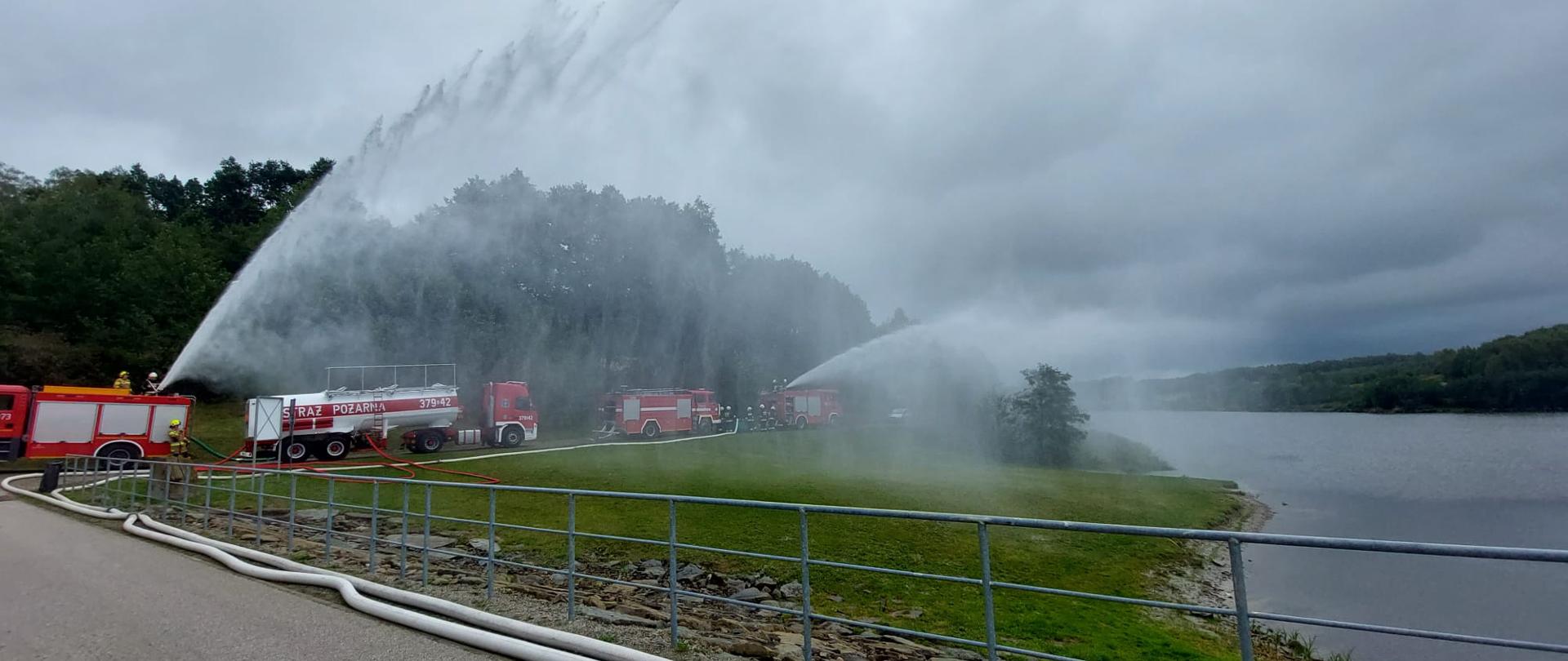 Ćwiczenia zgrywające plutonu zaopatrzenia wodnego jednostek OSP powiatu tarnowskiego