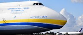Antonow An-225