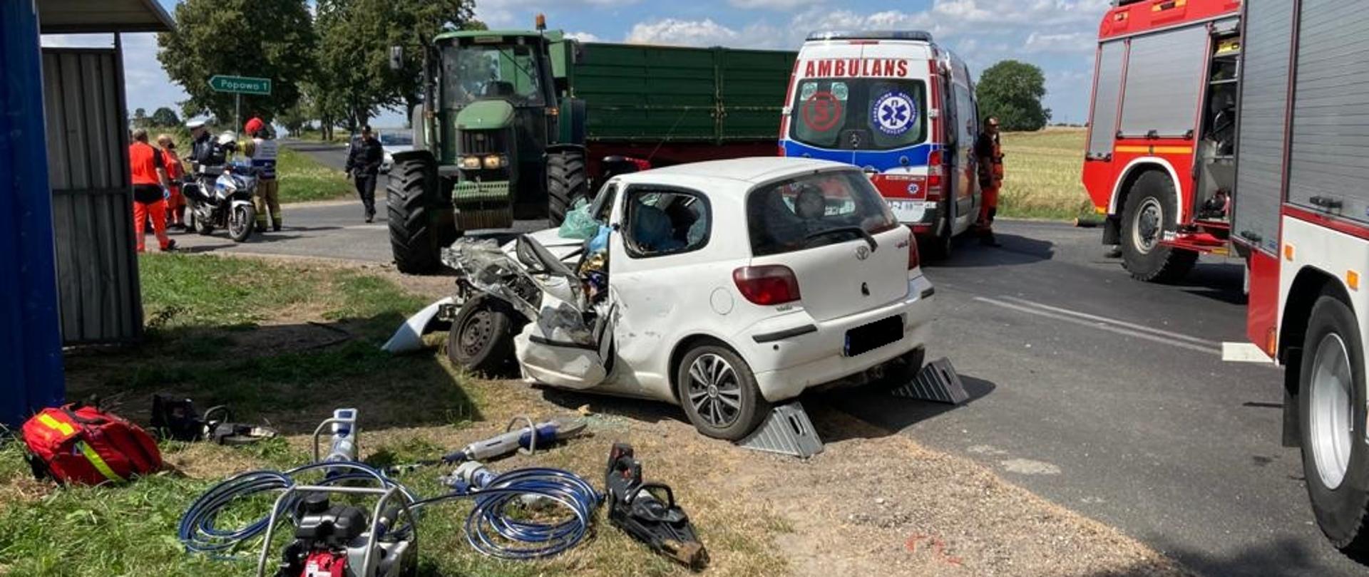 Wypadek drogowy droga 179 trasa Gostomia – Szydłowo 