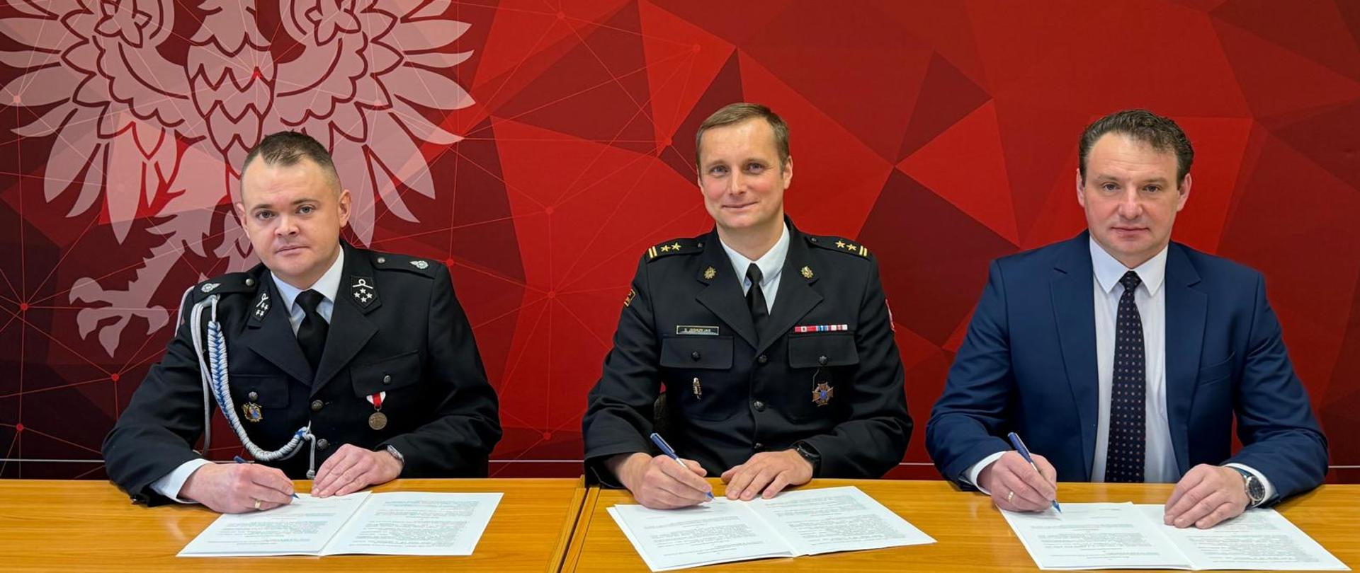 Podpisanie porozumienia w sprawie ponownego włączenia jednostki OSP Łany do krajowego systemu ratowniczo-gaśniczego