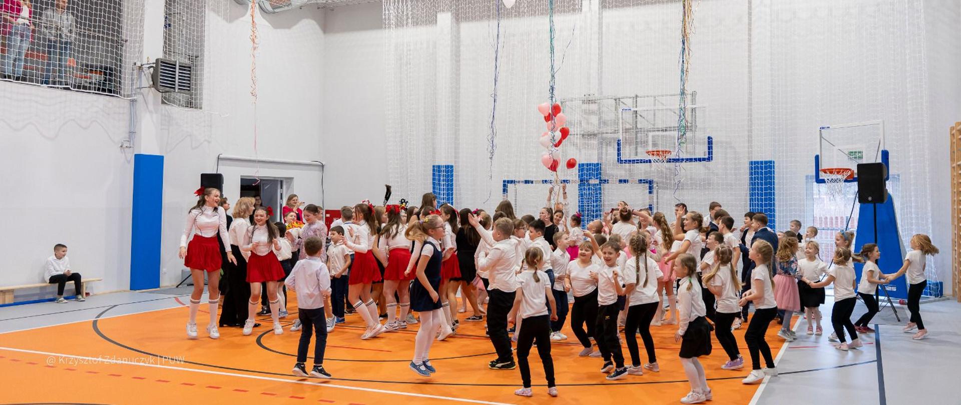 Otwarcie sali gimnastycznej w Radulach