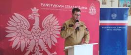 Uroczyste wręczenie 23 decyzji o przyznaniu świadczenia ratowniczego druhom Ochotniczych Straży Pożarnych z terenu powiatu obornickiego w OSP Parkowo. 