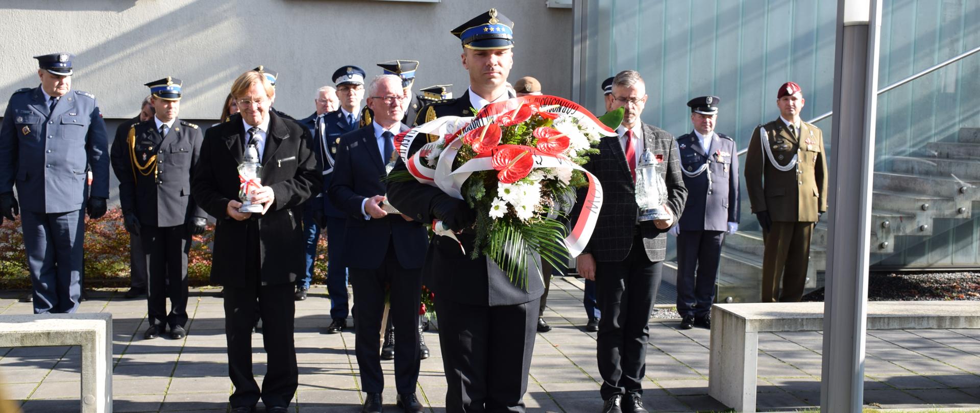 Pamięć o zmarłych i poległych