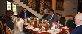Konsultacje Koordynatora ds. Organizacji Szczytu Bałkanów Zachodnich ambasadora Wiesława Tarki z organizacjami pozarządowymi w Czarnogórze. (Podgorica, 26 lutego 2019)
