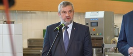 Minister Jan Krzysztof Ardanowski w trakcie konferencji prasowej