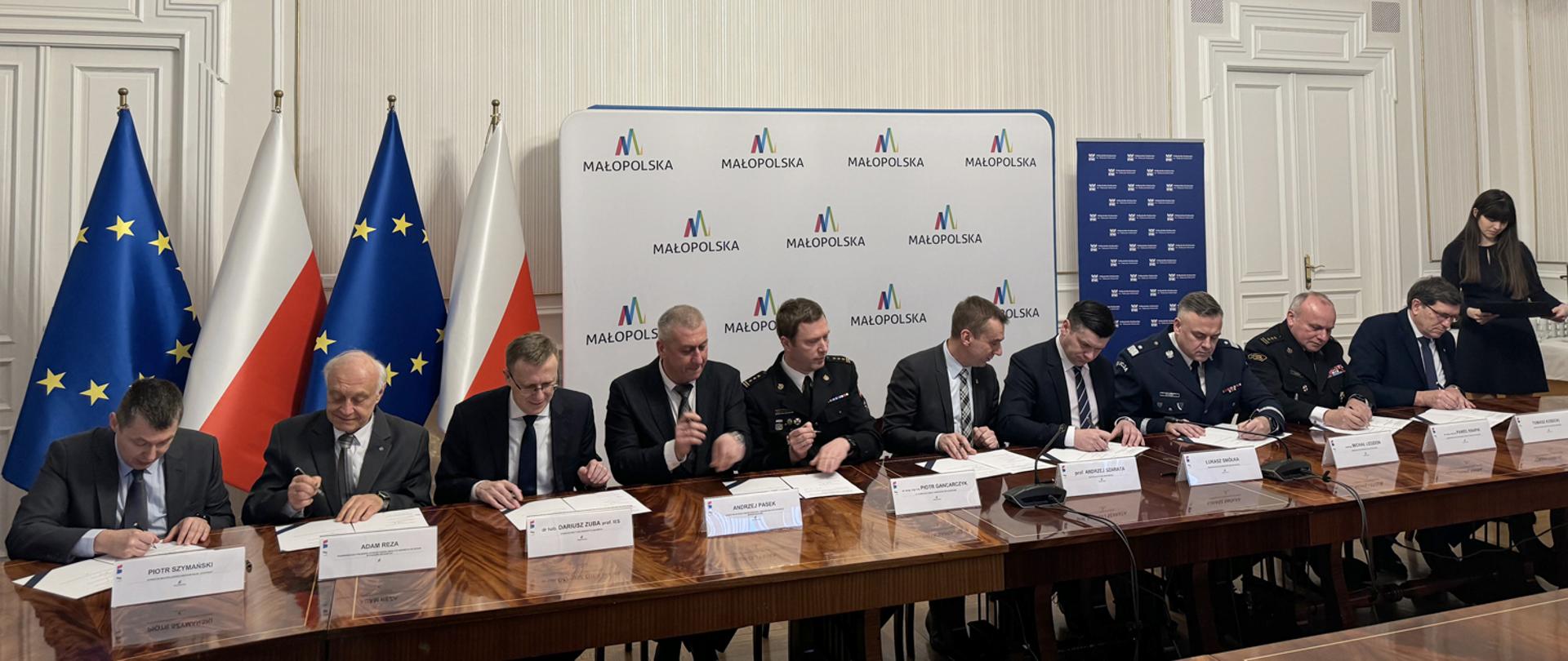 List intencyjny w sprawie centrum edukacyjno-badawczego 