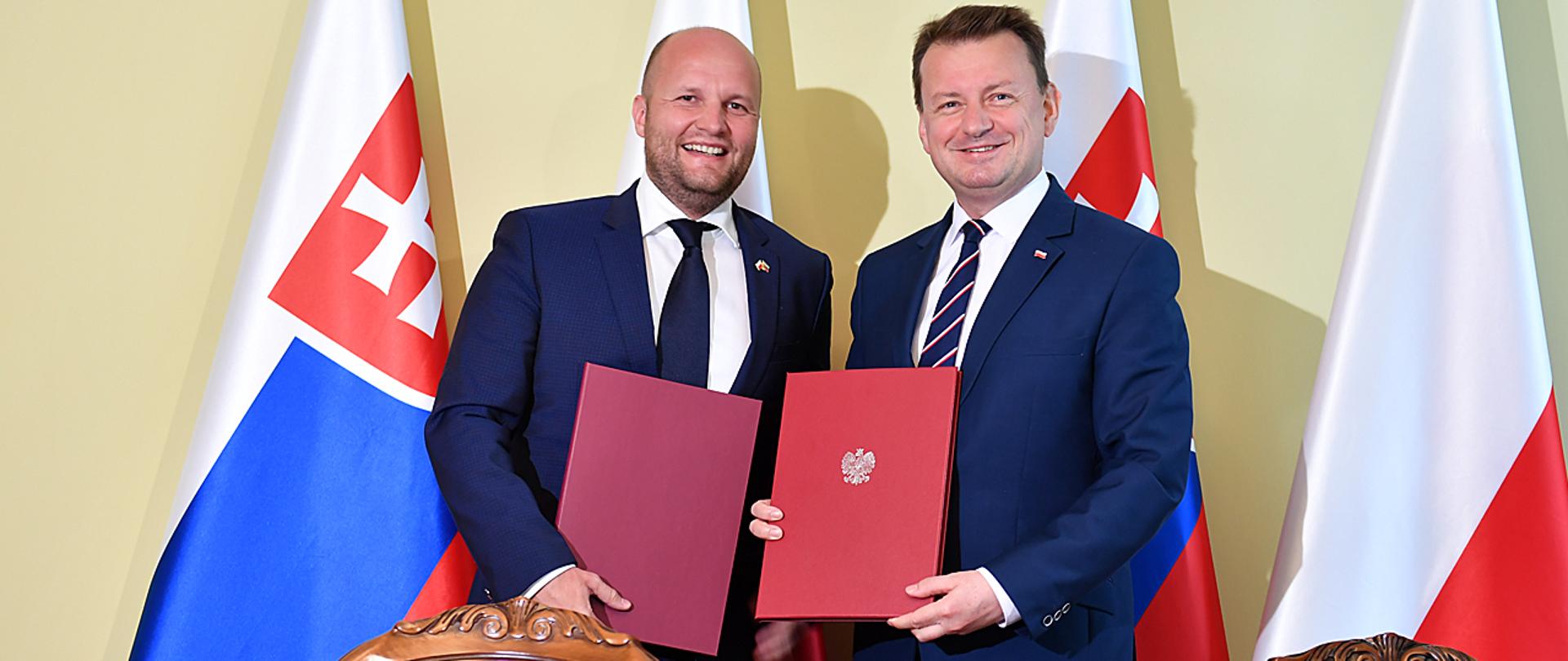 W środę, 8 lipca w Warszawie, Mariusz Błaszczak, minister obrony narodowej gościł Jaroslava Naď,, szefa resortu obrony Słowacji. 