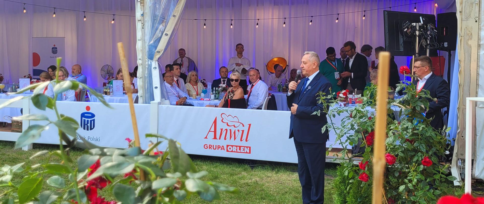 wicepremier, minister rolnictwa Henryk Kowalczyk