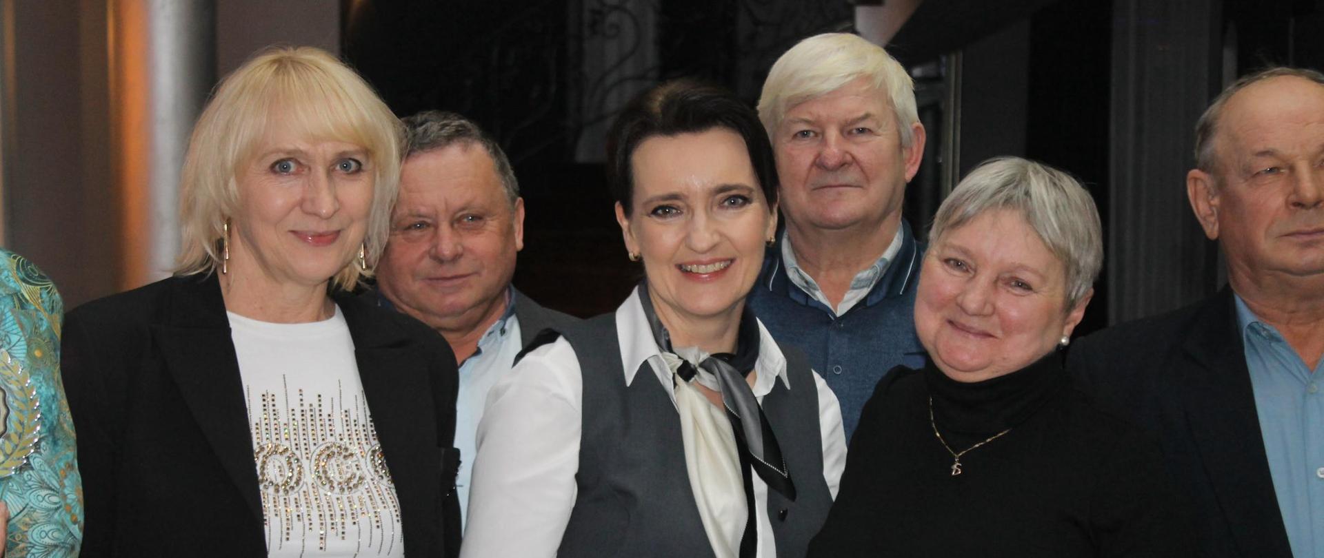 Gala Aktywnego Seniora - Kobiele Wielkie. Marzena Okła-Drewnowicz rozmawia z seniorami 