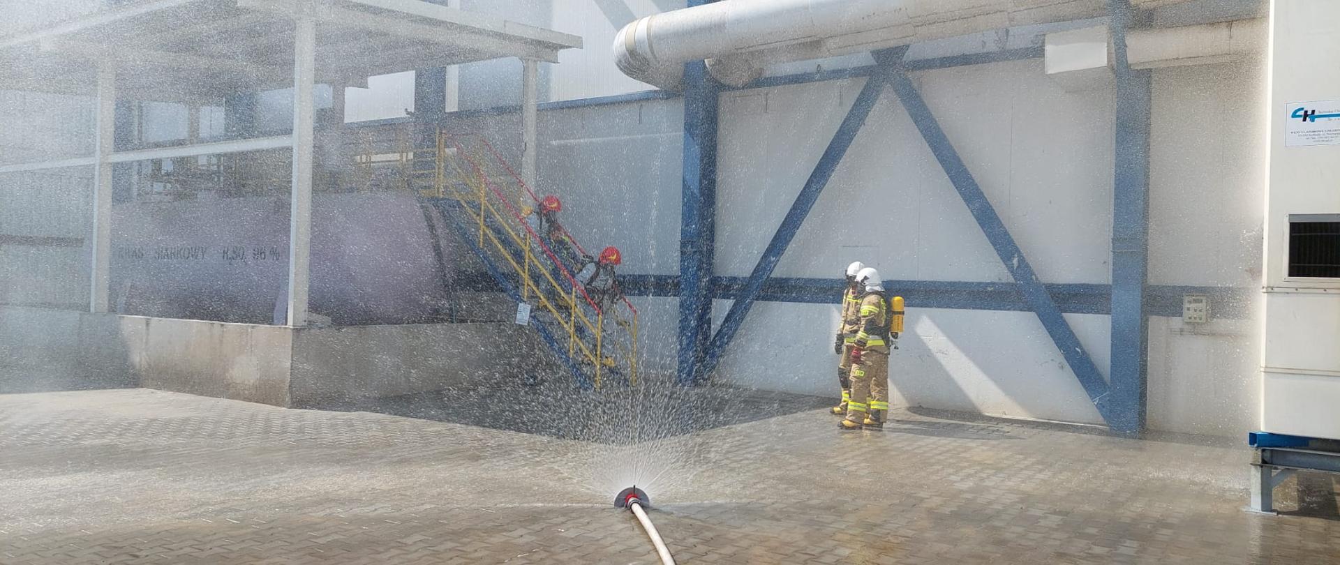 Ćwiczenia obiektowe na terenie Cukrowni w Kruszwicy wchodzącej w skład Krajowej Grupy Spożywczej S.A.