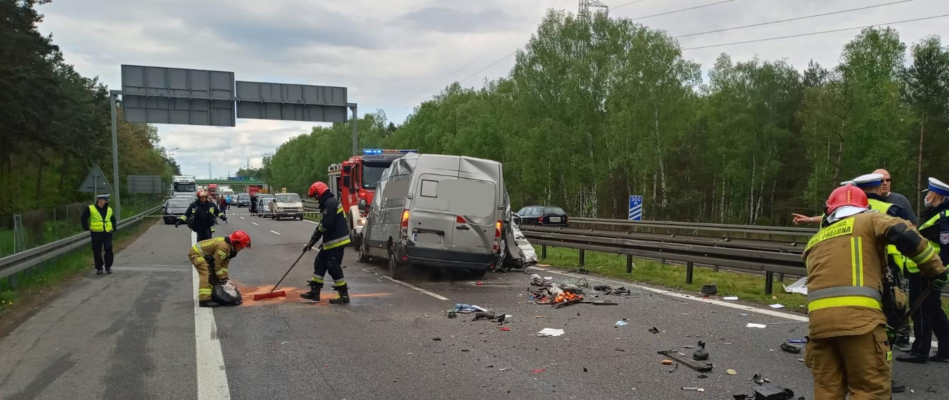 Kolizja na drodze ekspresowej S3