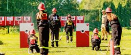 Młodzieżowe Drużyny Pożarnicze w trakcie konkurencji