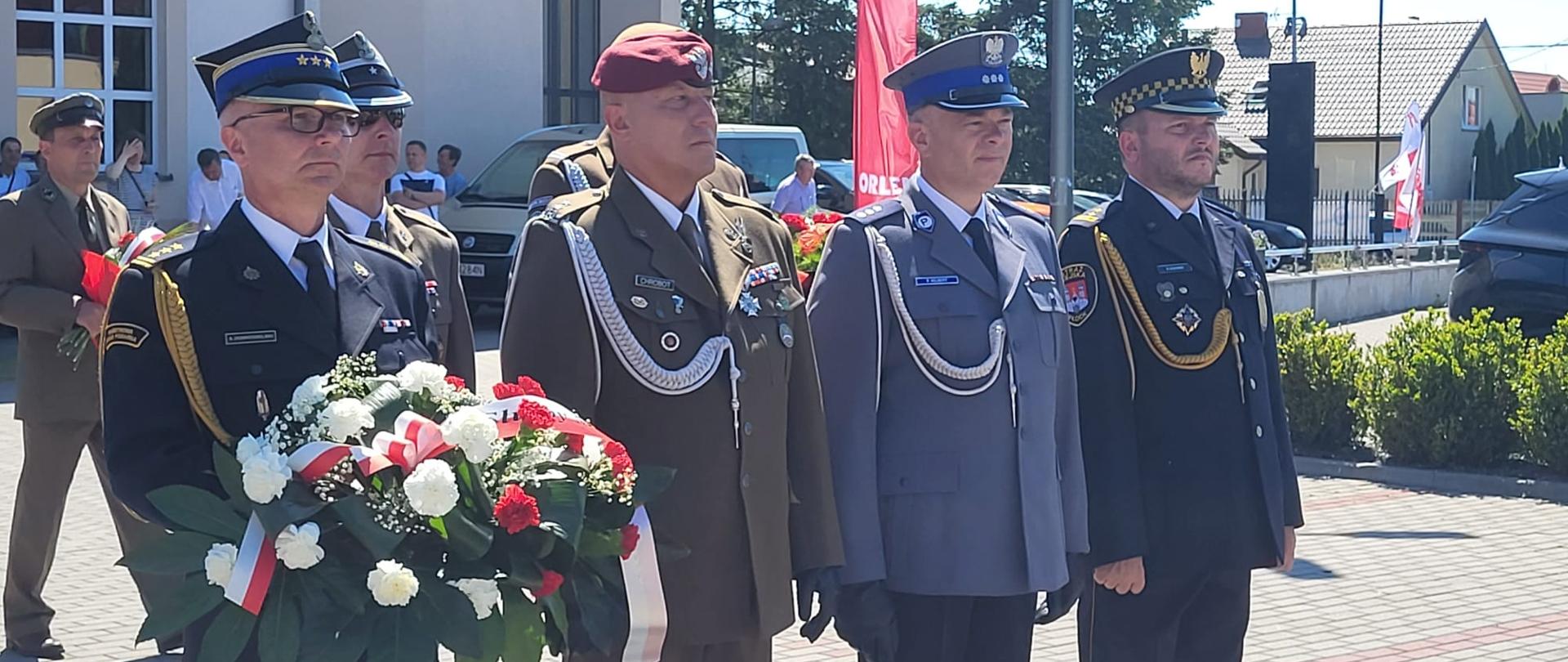 delegacja służb mundurowych z Płocka