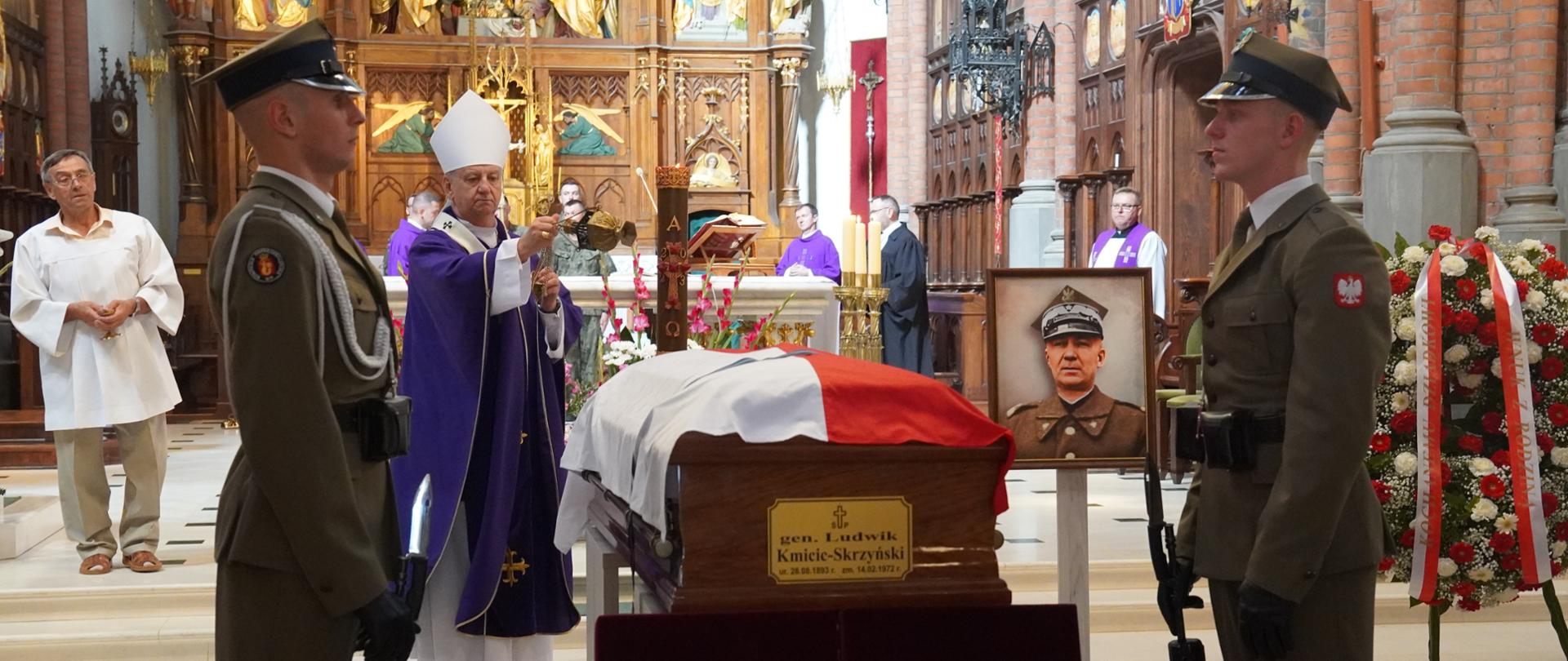 Uroczystości pogrzebowe generała Ludwika Kmicica-Skrzyńskiego