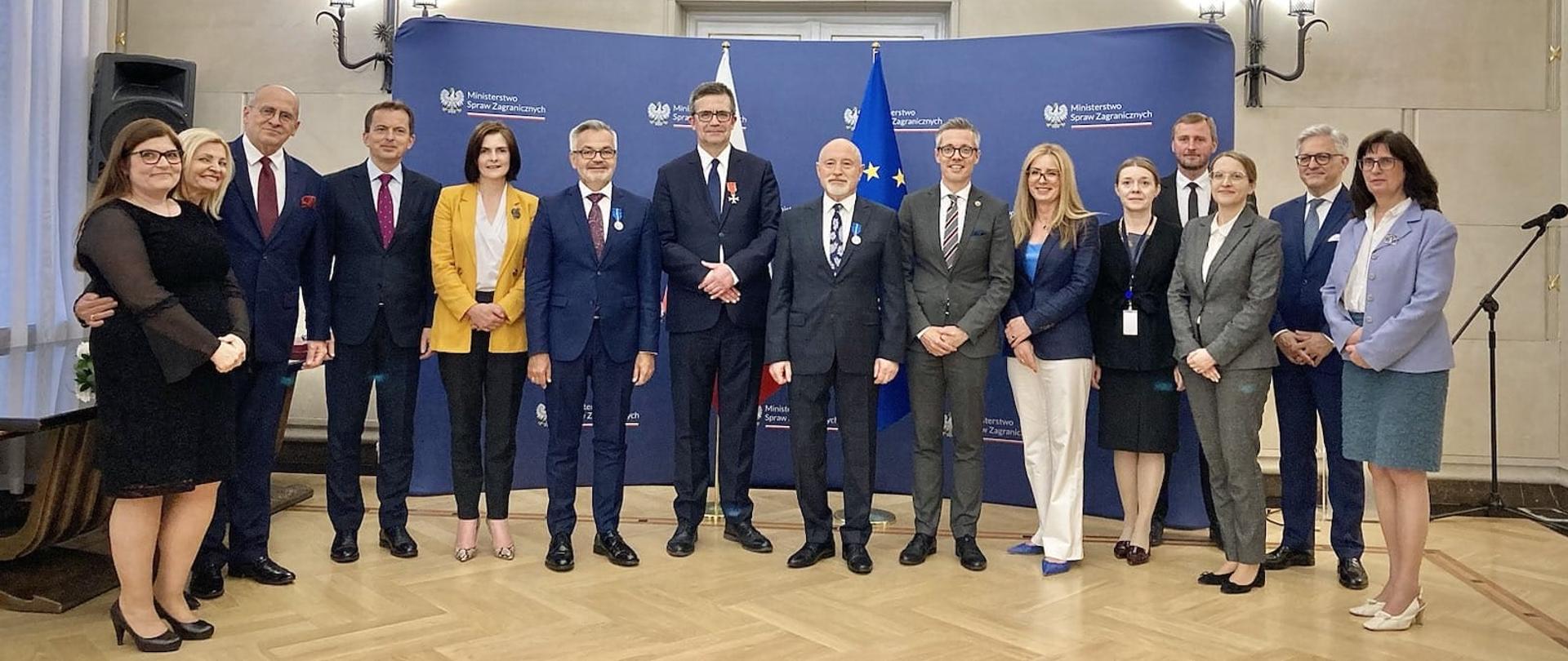 odznaczenie_Ambasadora_RP_2023