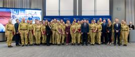 Uczestnicy spotkania z premierem