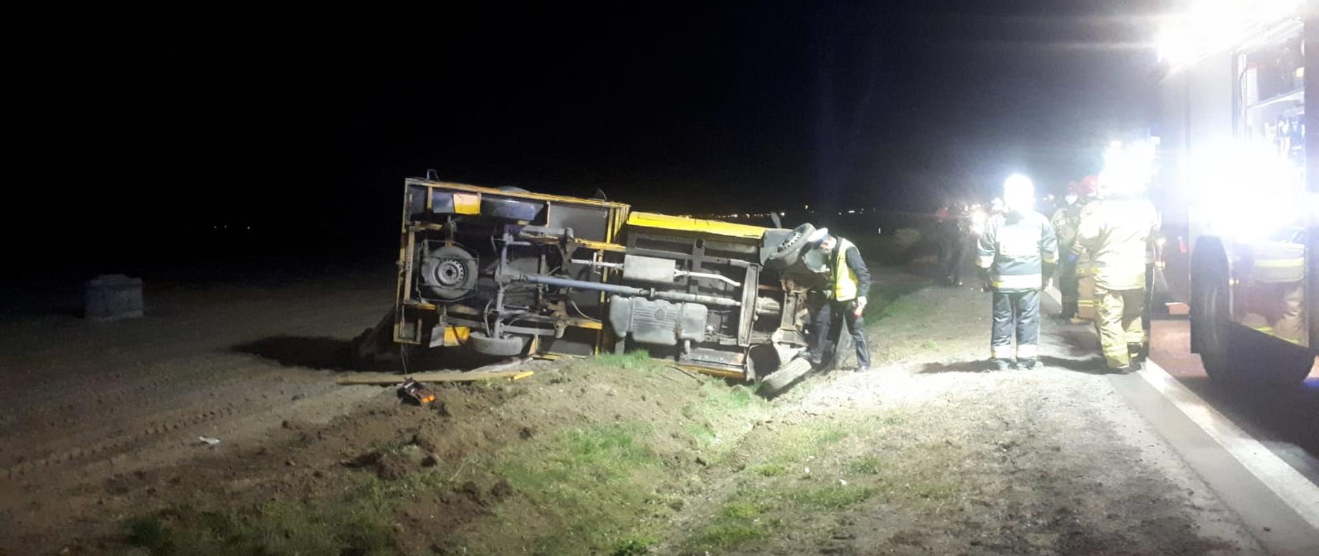 Dachowanie busa na DK - 32