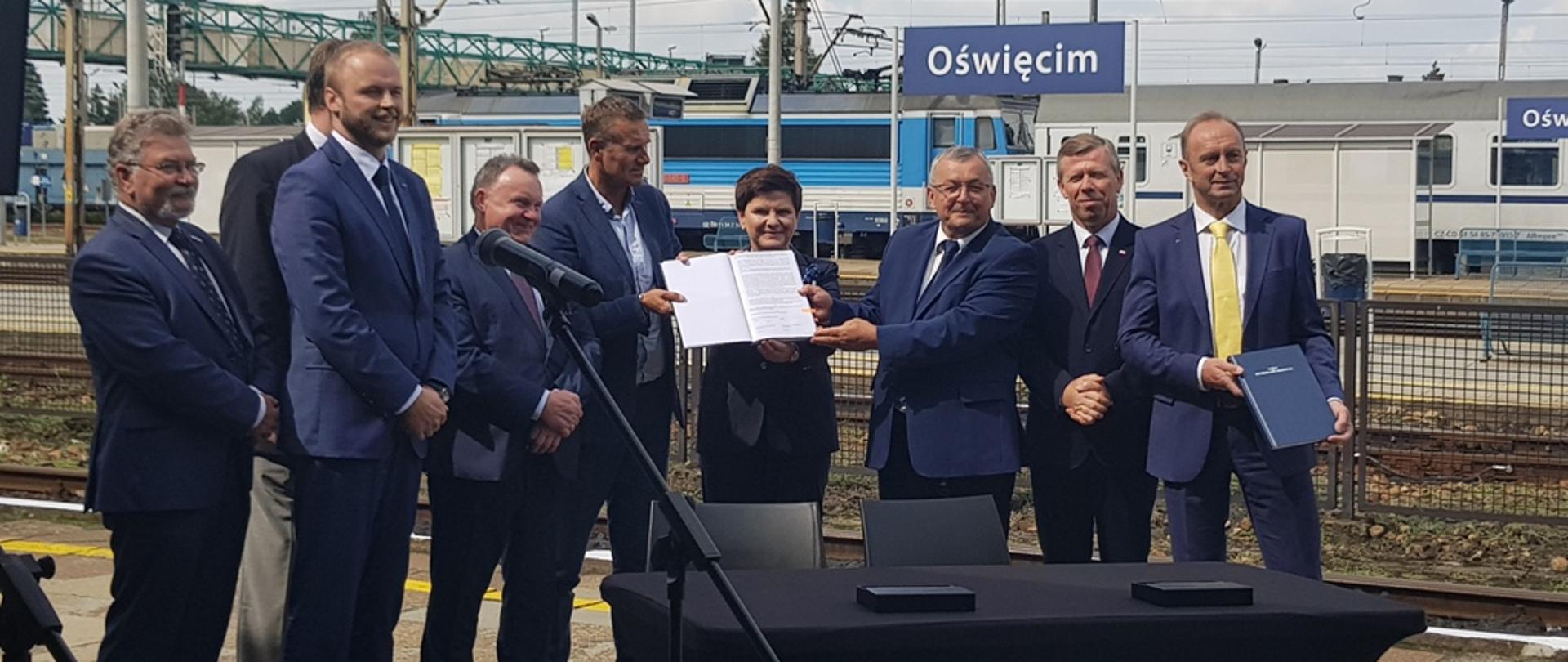 Podpisanie umowy na odcinek Oświęcim-Czechowice Dziedzice 