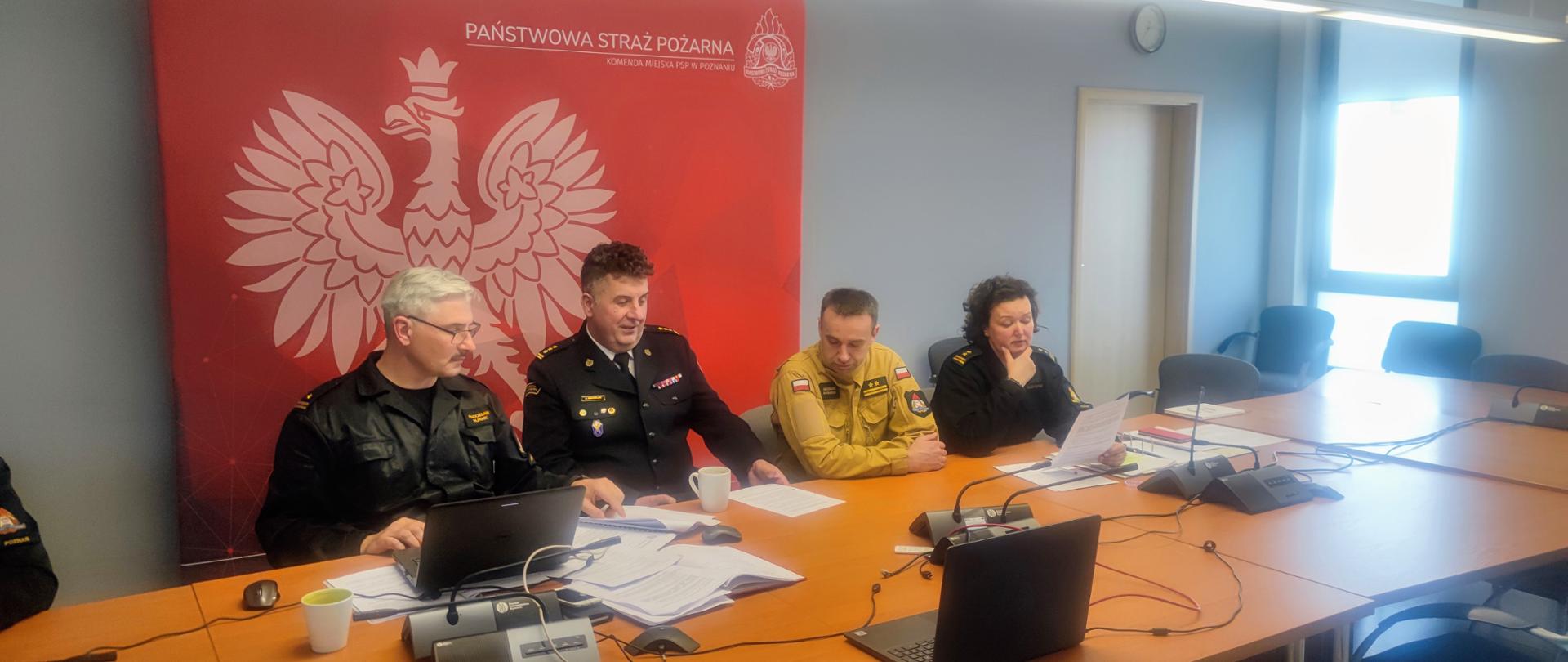 Wideokonferencja z ochotniczymi strażami pożarnymi