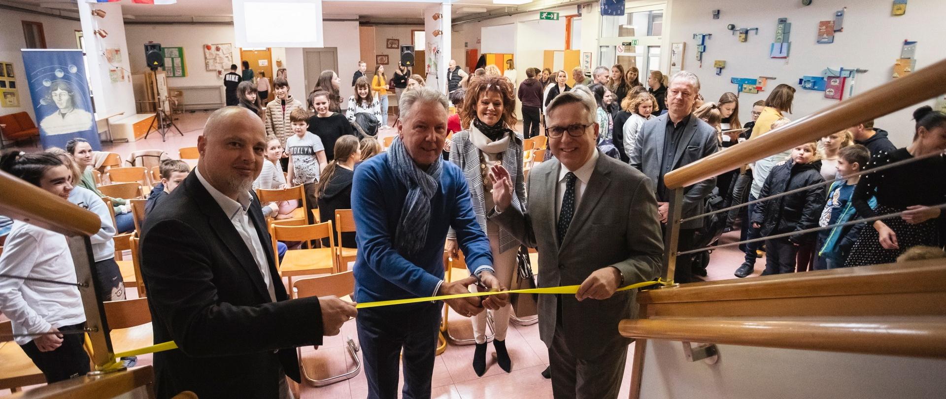 Otwarcie wystawy prac konkursowych „W centrum wszechświata jest Słońce”, zorganizowanej z okazji 550. rocznicy urodzin Mikołaja Kopernika.