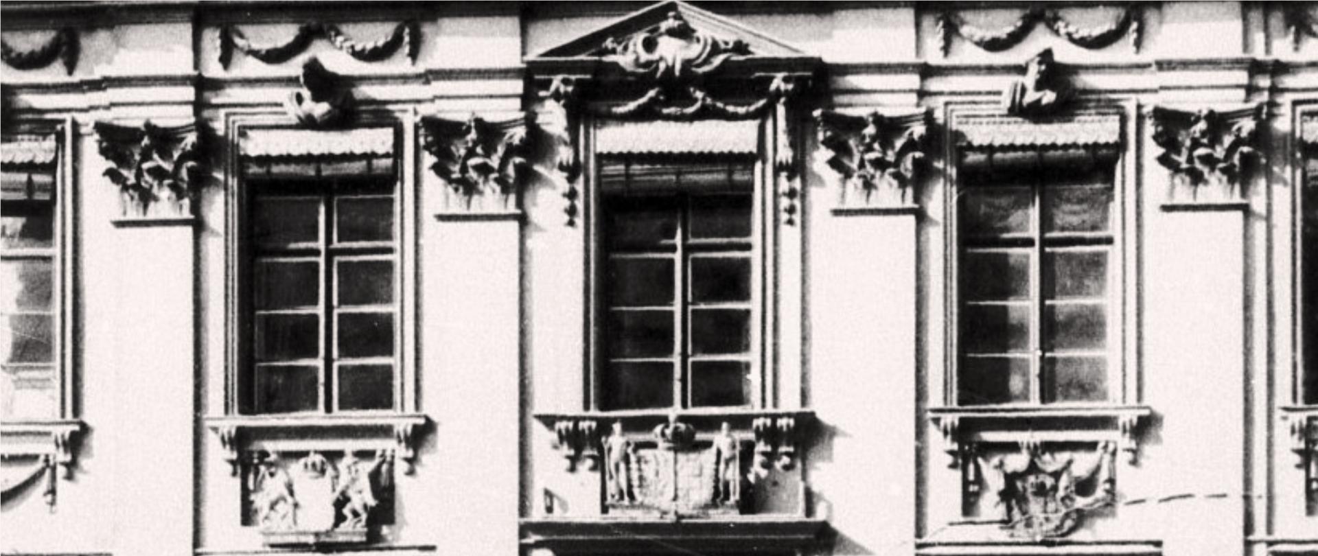 Grafika przedatwia fasadę wschodnią Pałacu Velthusena na wysokości I pietra