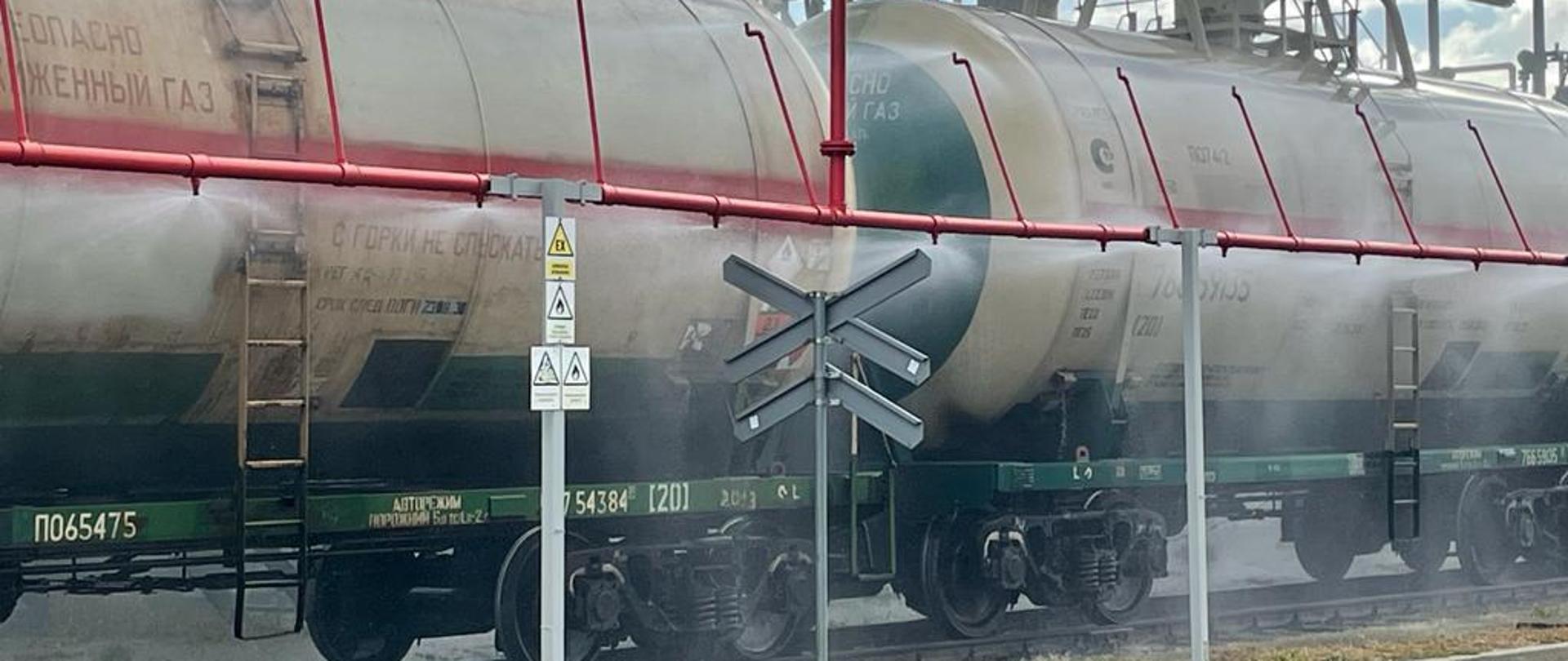 Na zdjęciu cysterny kolejowe z gazem