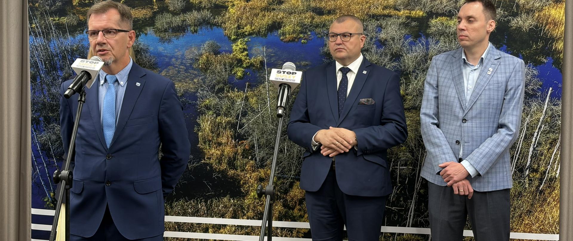 Briefing prasowy przed rozpoczęciem konferencji