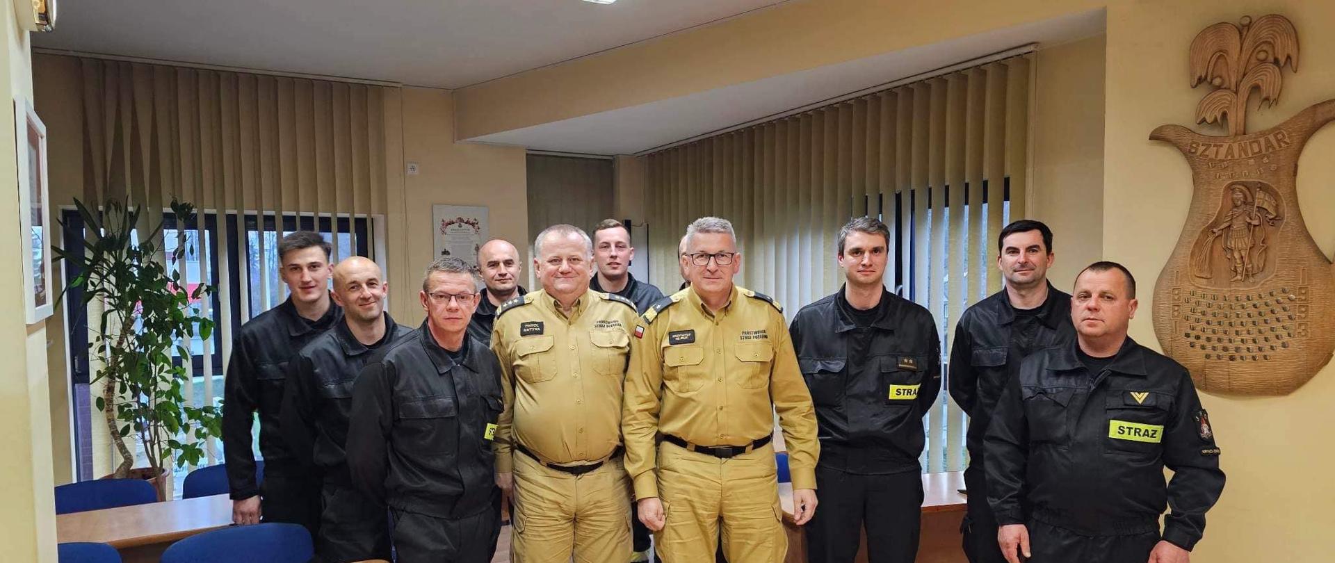 Zmiana służbowa JRG z Komendantami