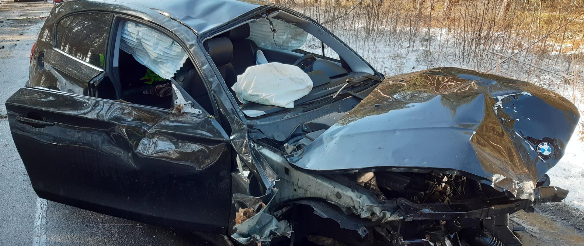 Samochód po wypadku