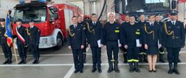 Awansowani do wyższych stopni funkcjonariusze Komendy Powiatowej PSP w Ciechanowie z Komendantem Powiatowym PSP i Zastępcą Komendanta Powiatowego PSP
