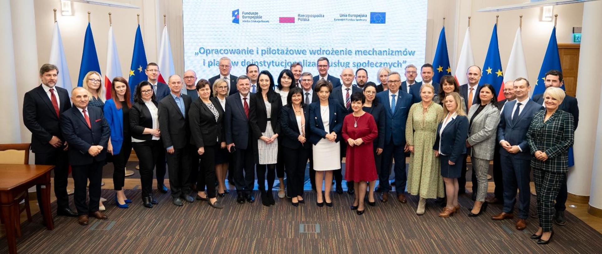 32 mln zł na rozwój usług społecznych