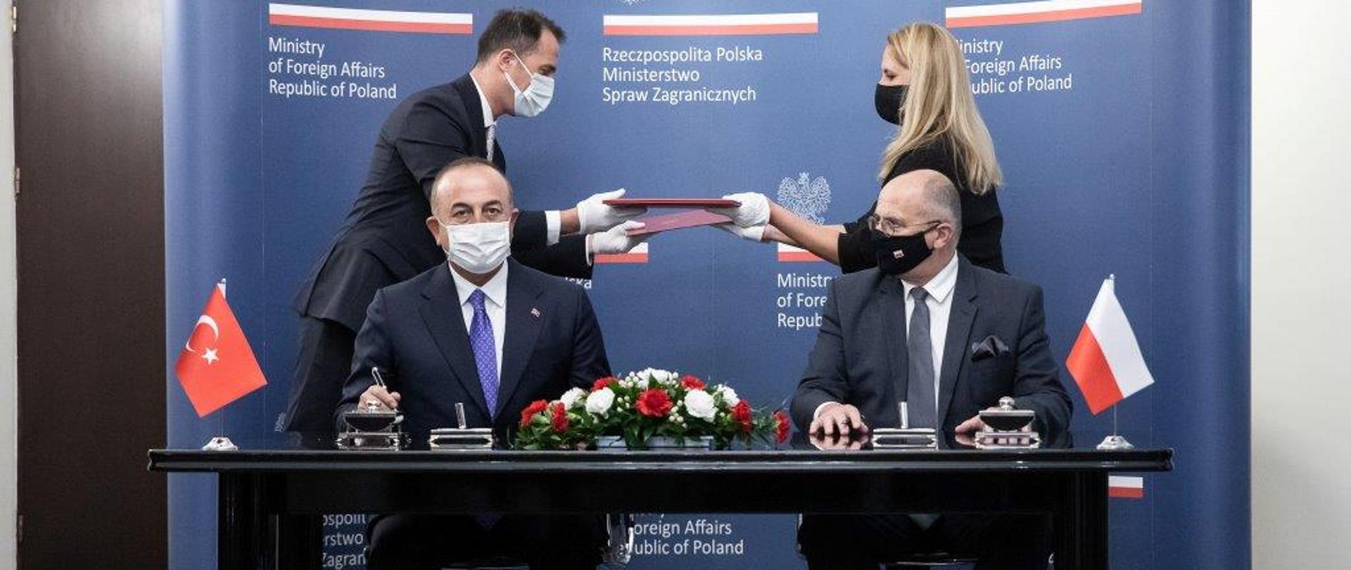 Meeting between chiefs of diplomacy of Poland and Turkey