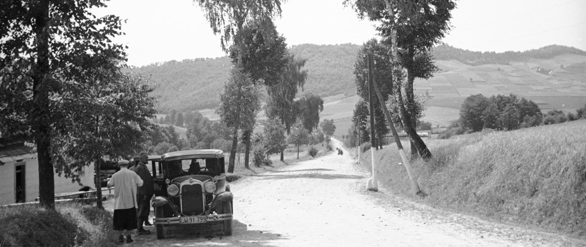 Zdjęcie historyczne krajobrazu oraz drogi